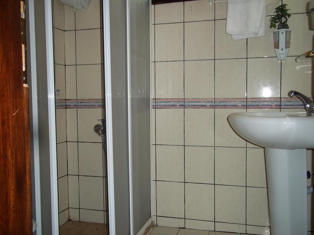 Erciyes Apart Hotel Fethiye Bilik gambar