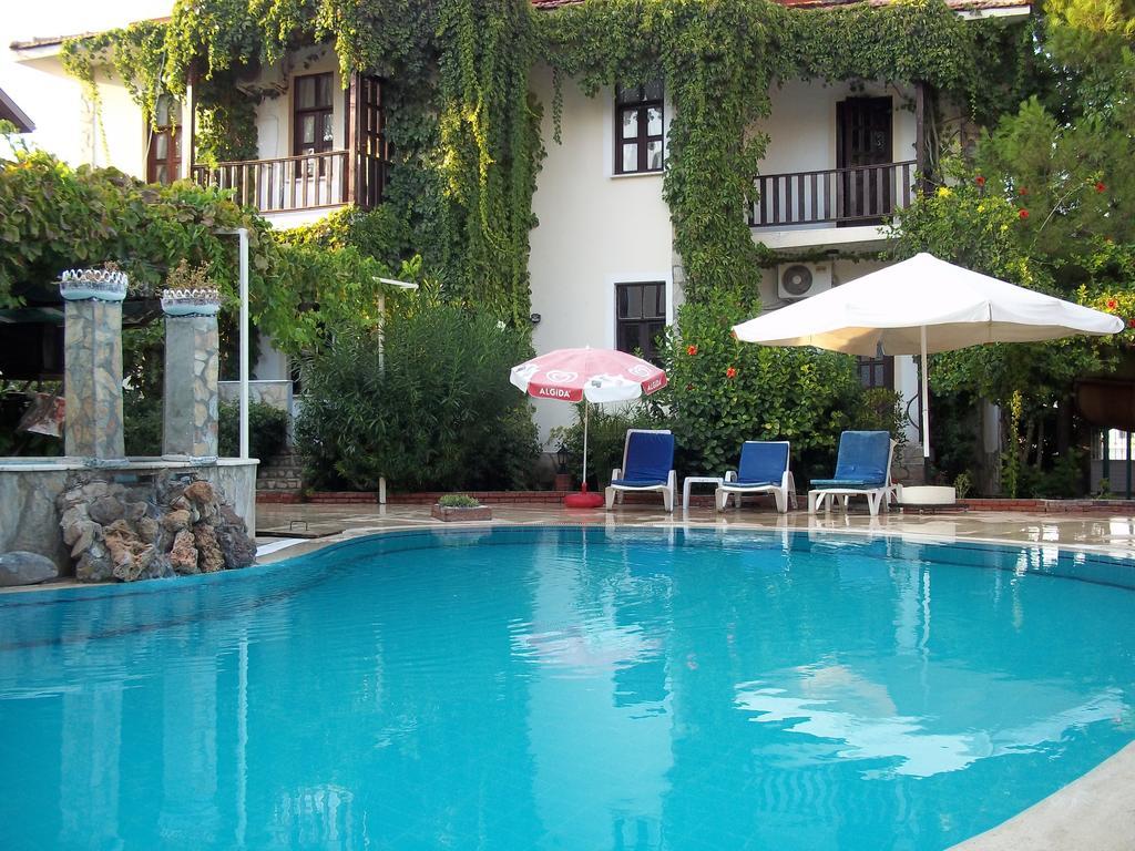 Erciyes Apart Hotel Fethiye Bilik gambar
